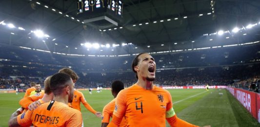 Holanda – México: previsão e taxa. De Boer vai começar com uma vitória